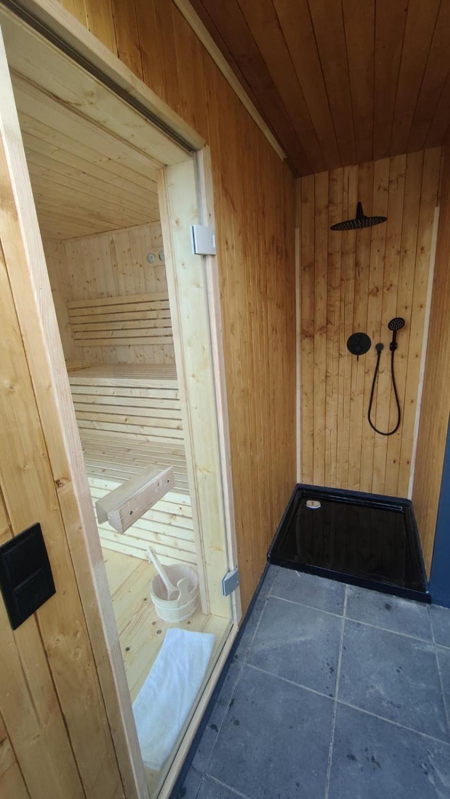 Apartamenty Boczna 3B Z Sauna I Balia Kudowa-Zdroj Bagian luar foto